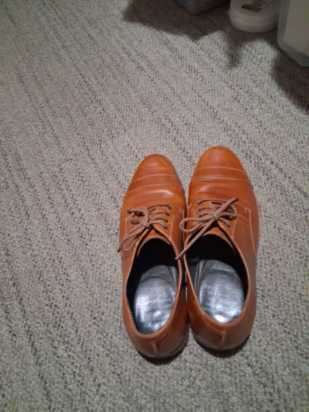 Men's Leather Lace-Up Derby in Cognac Brown